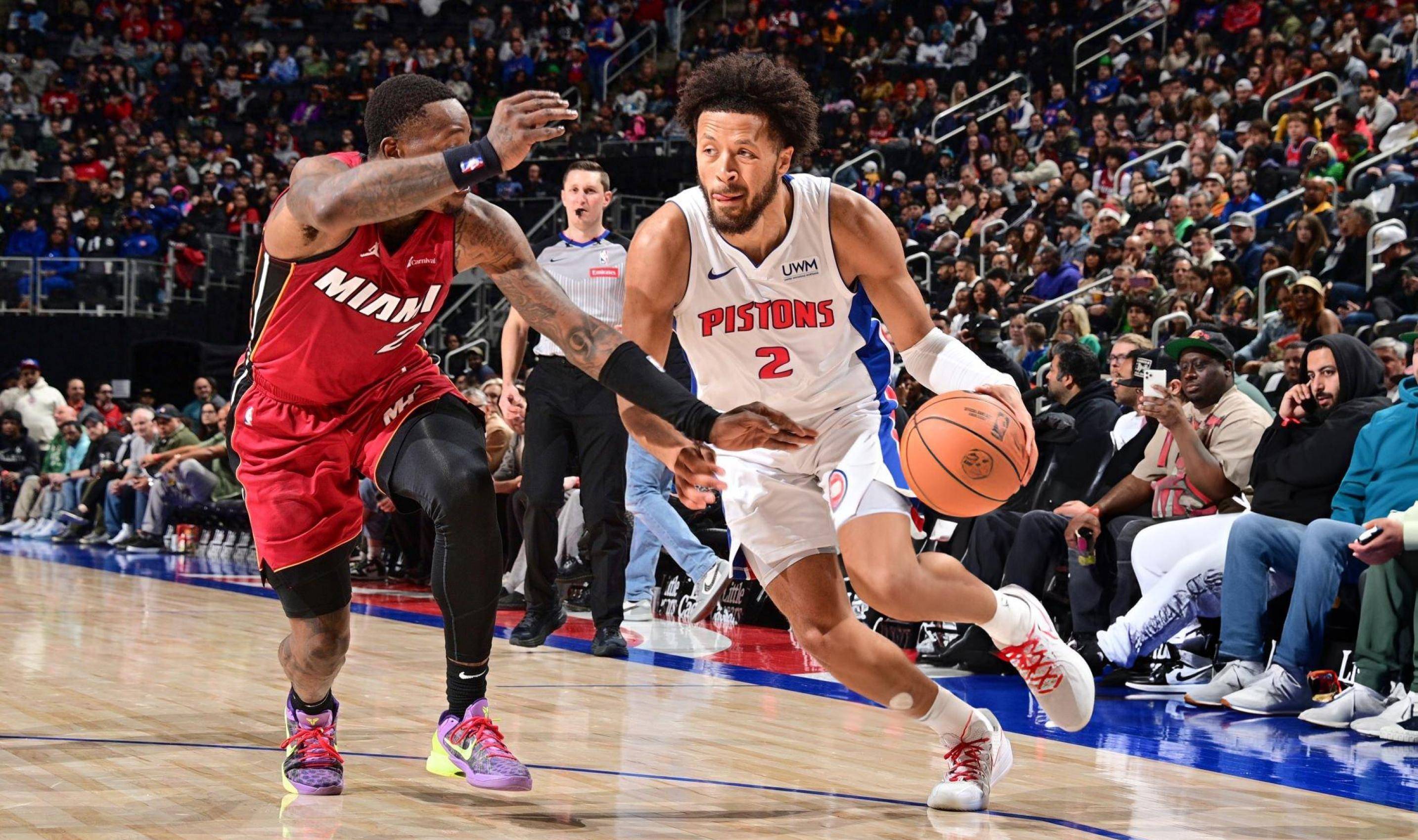 苏炳添官宣退役，中国田径一个时代落幕~祝福苏神未来一切都好！（苏炳添宣布退役：国田传奇谢幕，祝福苏神前程似锦！）