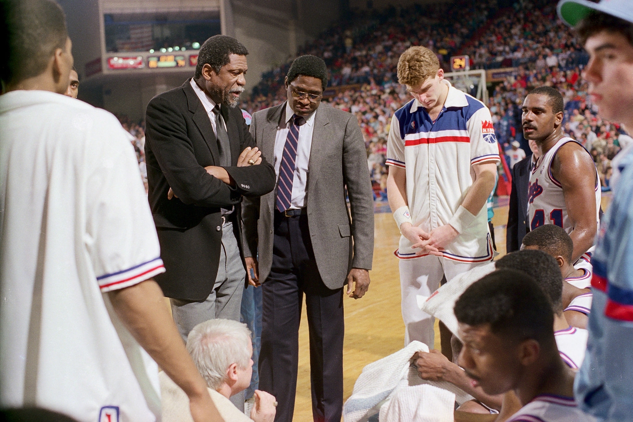 斯基拉：罗马正在计划和詹卢卡-曼奇尼续约至2029年（斯基拉：罗马计划将詹卢卡-曼奇尼合同续至2029年）